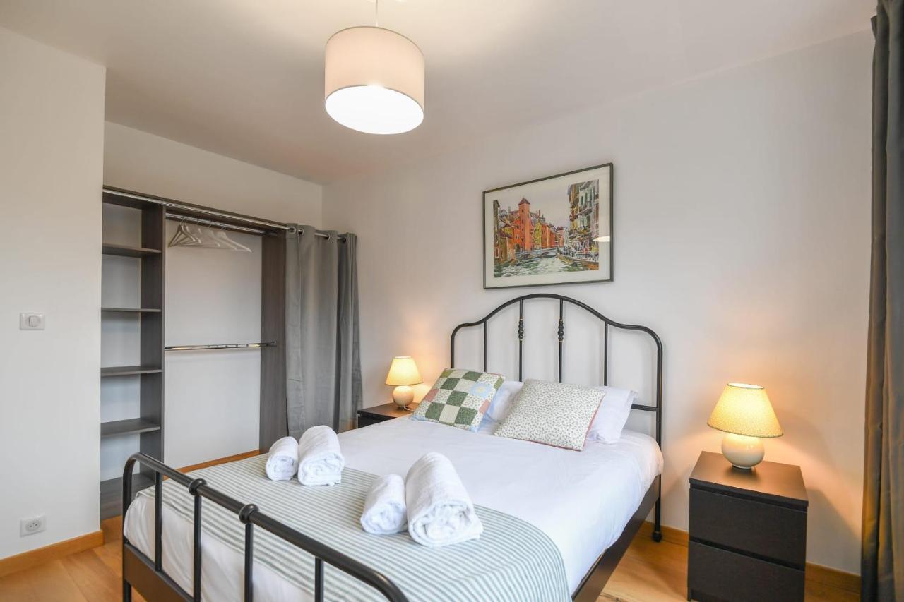 Nice Apartment With Balcony Very Close To The City Center Annecy Eksteriør billede