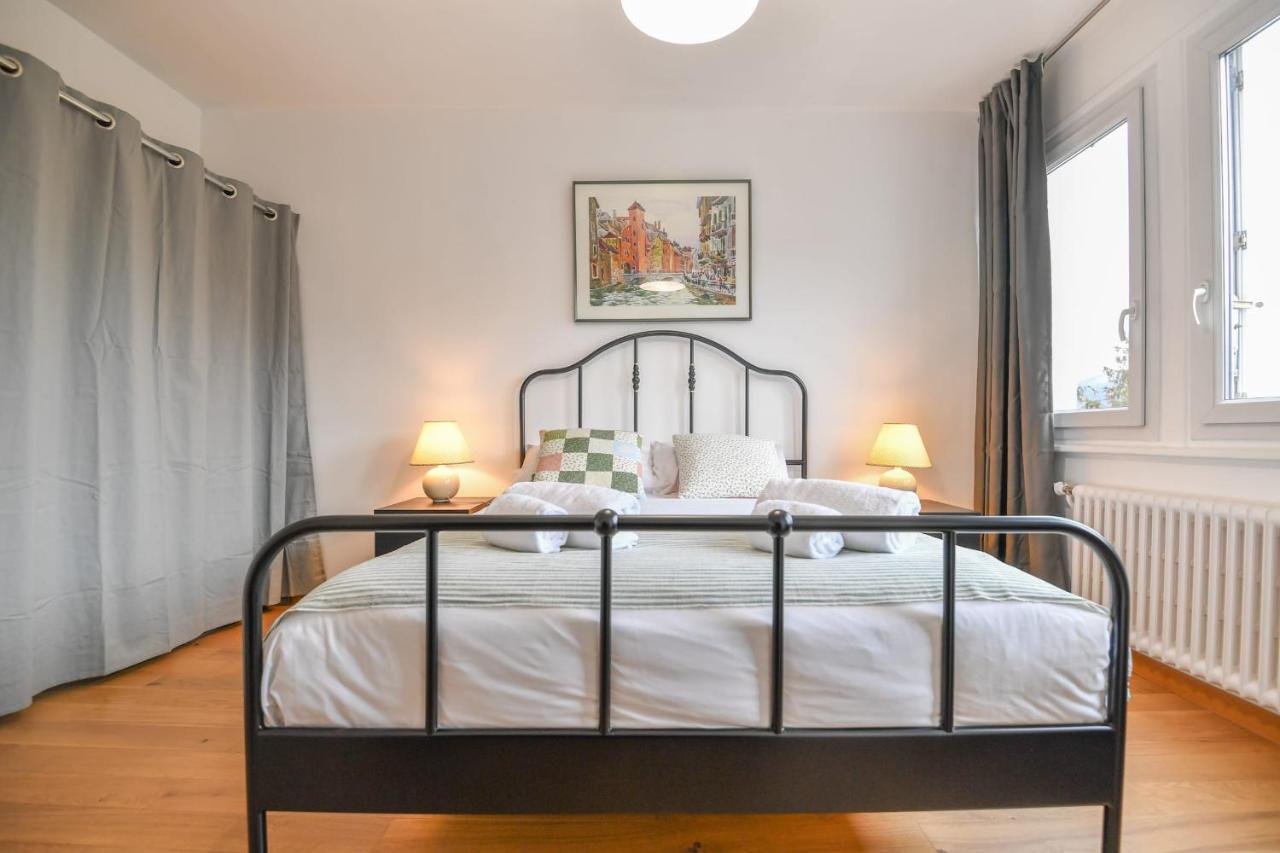 Nice Apartment With Balcony Very Close To The City Center Annecy Eksteriør billede